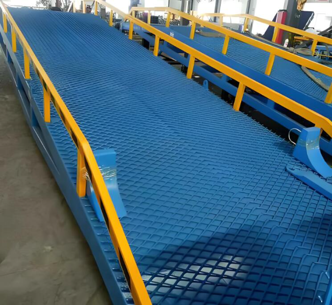 港闸移动式液压登车桥